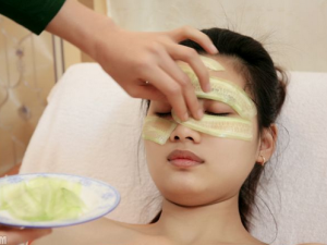 Mặt nạ trị mụn tự nhiên