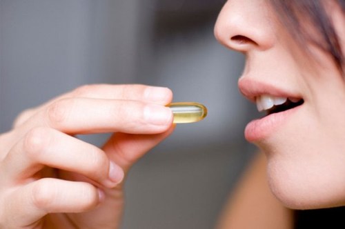 Dùng vitamin E trị mụn trong bao lâu?